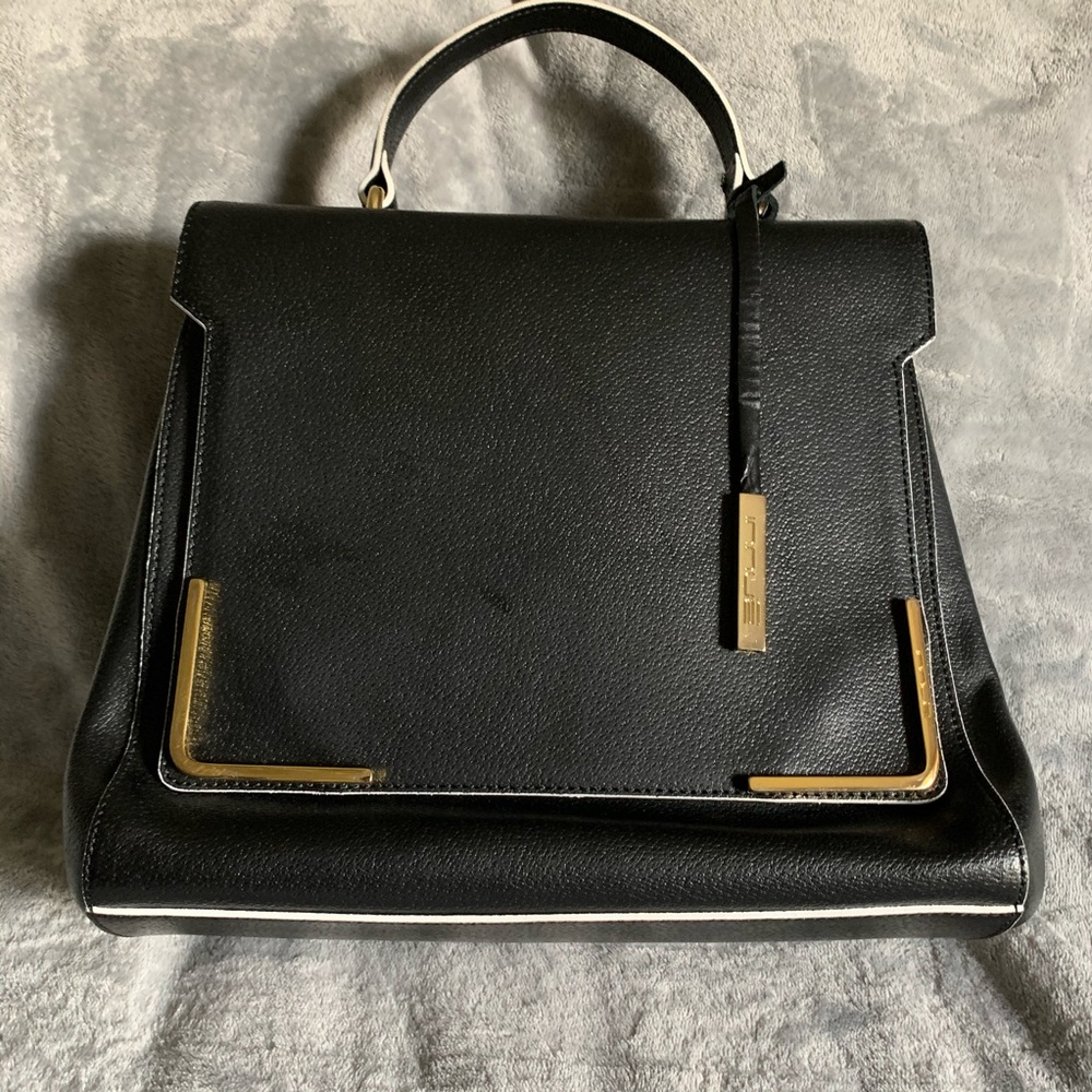 Black Innue Bag